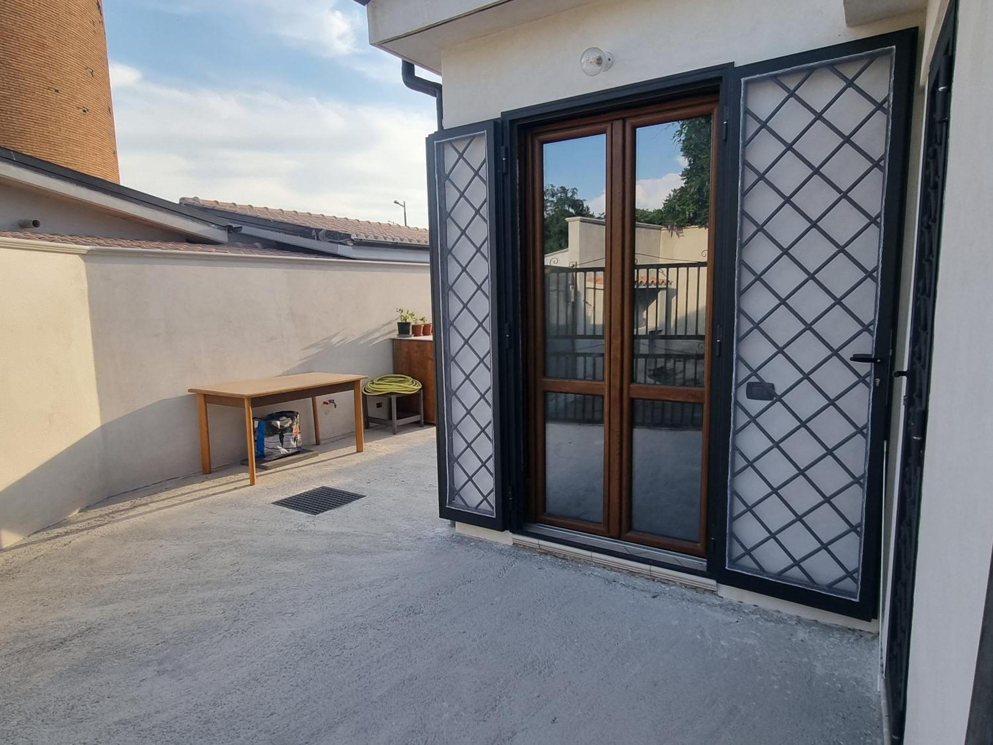 Ferienhaus Red Rose Tib *